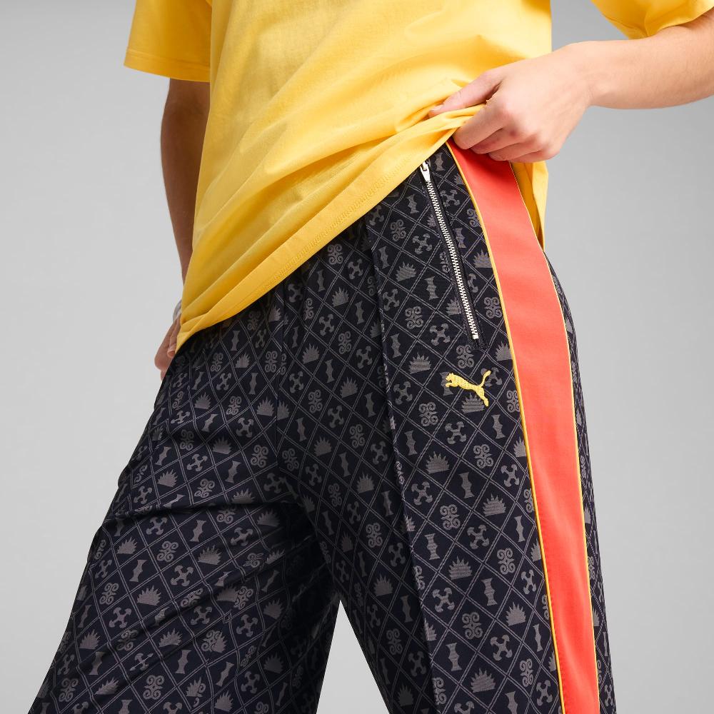 Puma Pantalones rectos estampados Road To Unity T7 para mujer Precios de Black Friday
